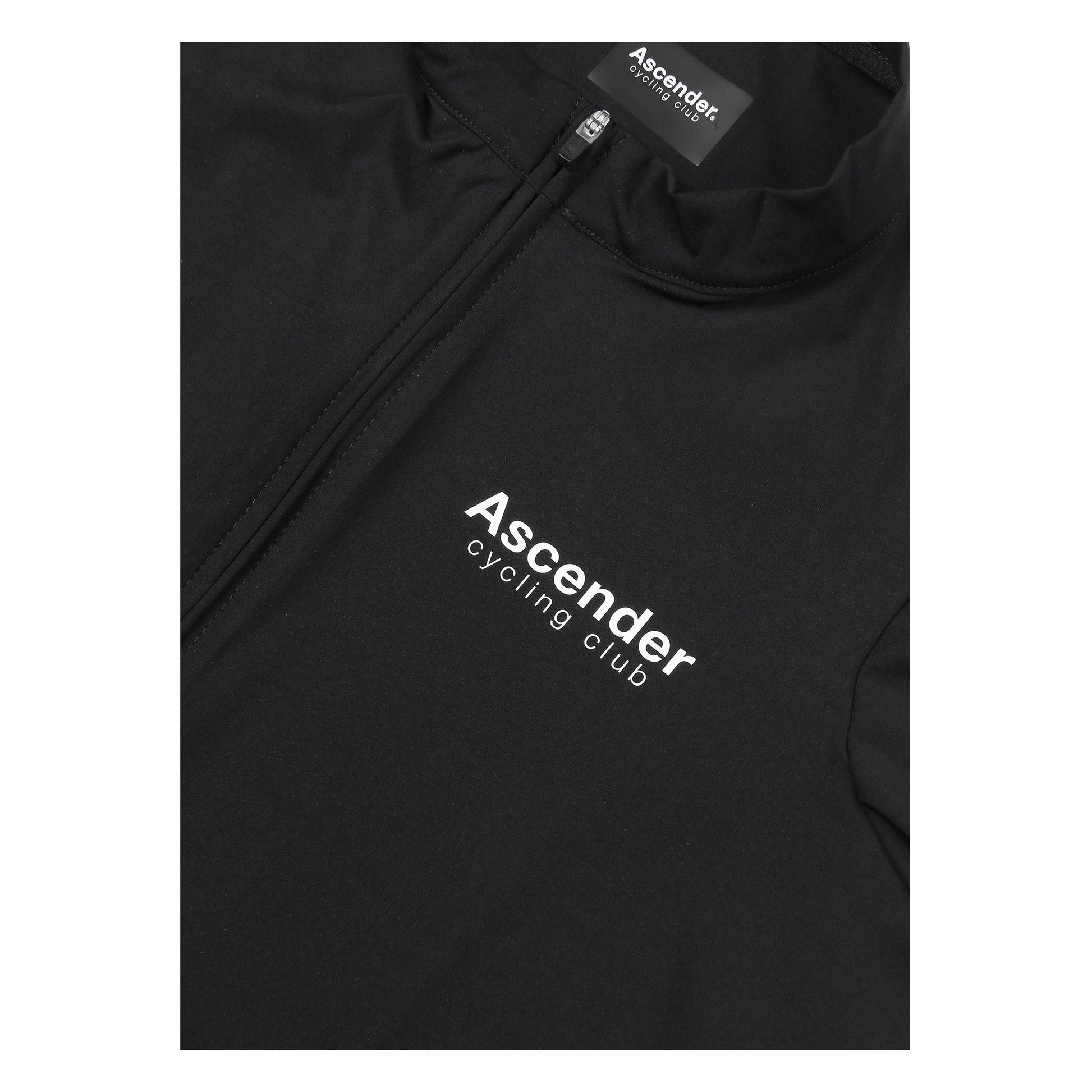 Monarch Short sleeve jersey black with sustainable fabrics from Ascender Cycling Club Zürich Switzerland Presentation Front View Closer Look Logo