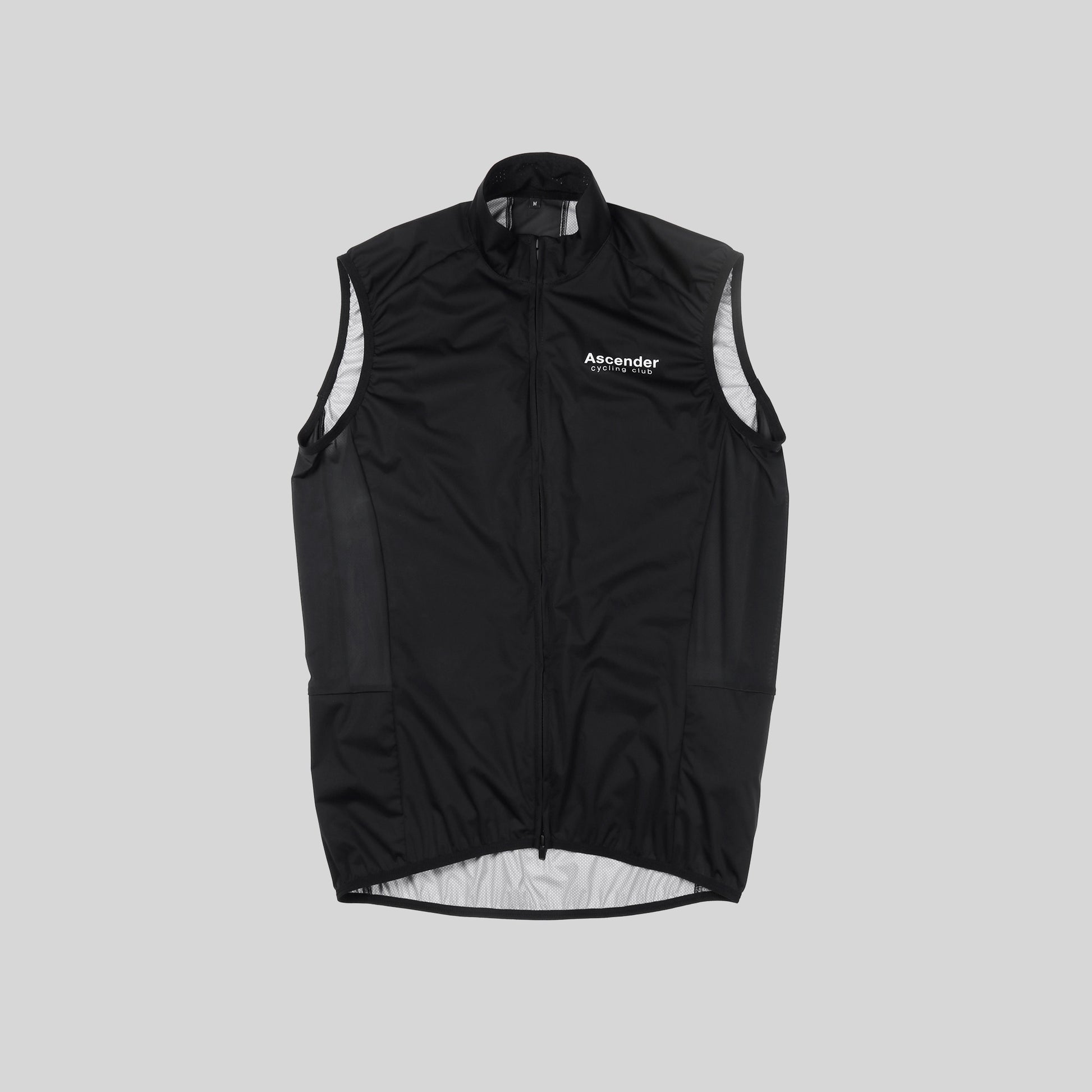 AEROFLOW Wind Vest Black from Ascender Cycling Club Zürich Switzerland Frontside View