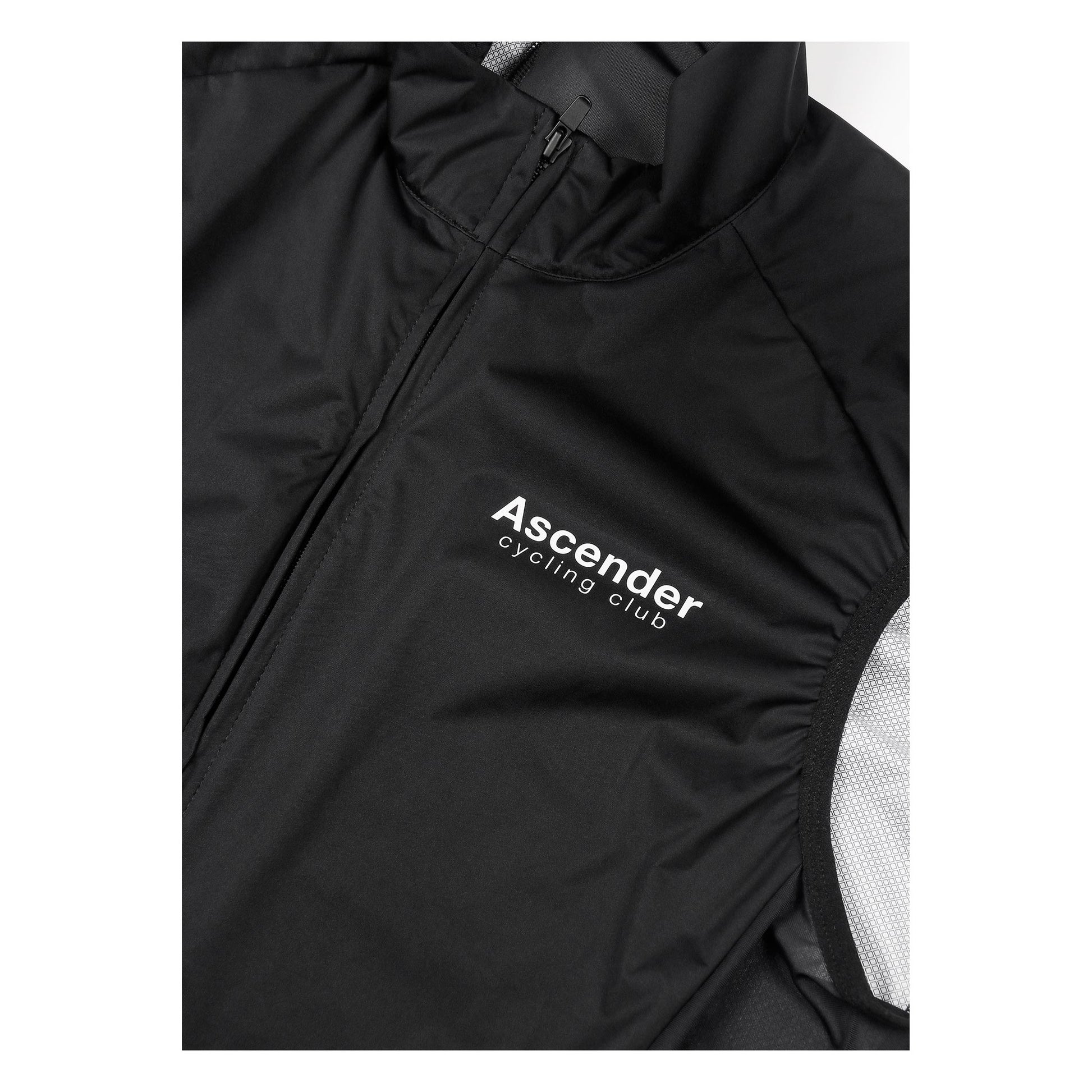 AEROFLOW Wind Vest Black from Ascender Cycling Club Zürich Switzerland Frontside Detailled View