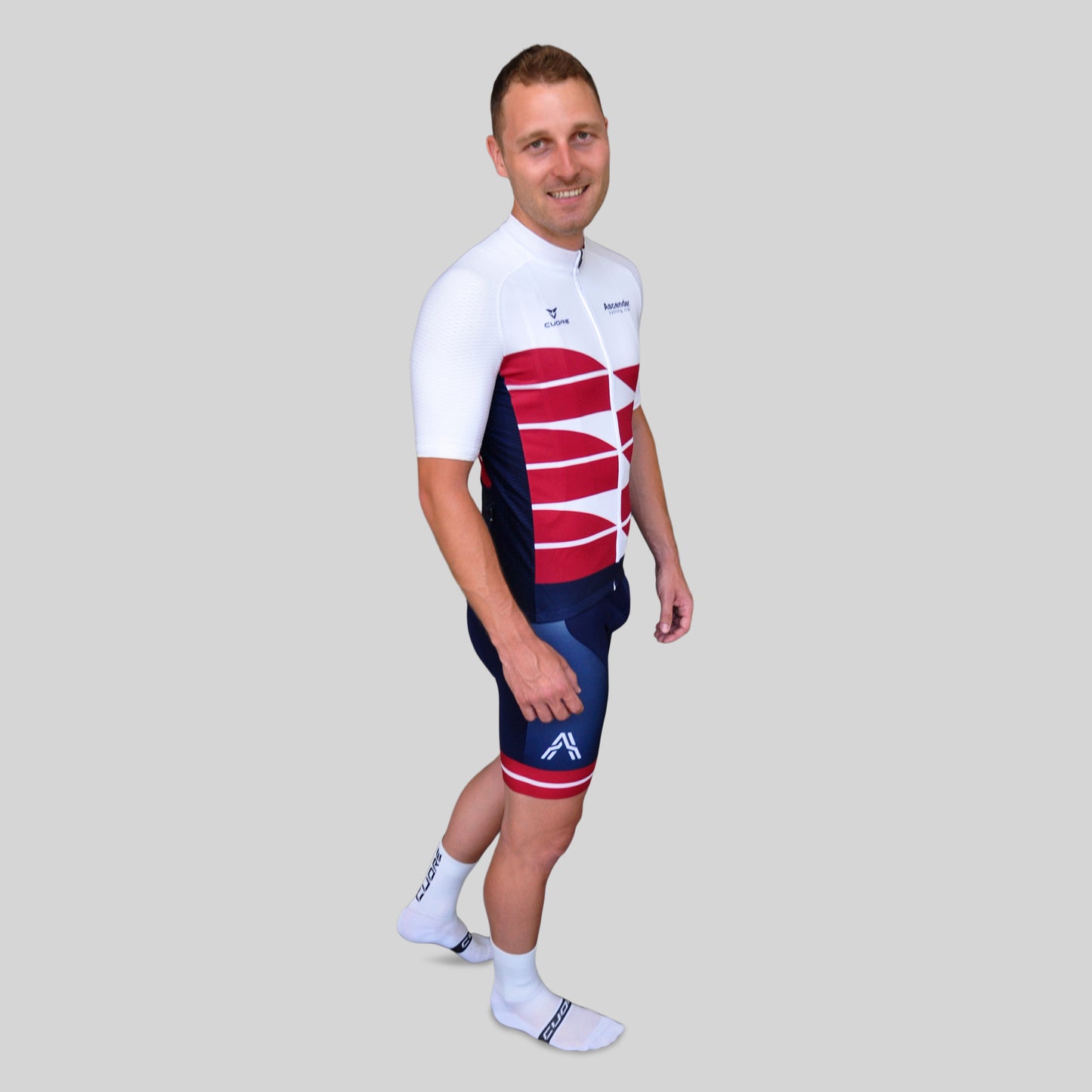 Mountain Edition Short Sleeves Jersey Bordeaux from Ascender Cycling Club Zürich and Cuore of Switzerland Left Side View