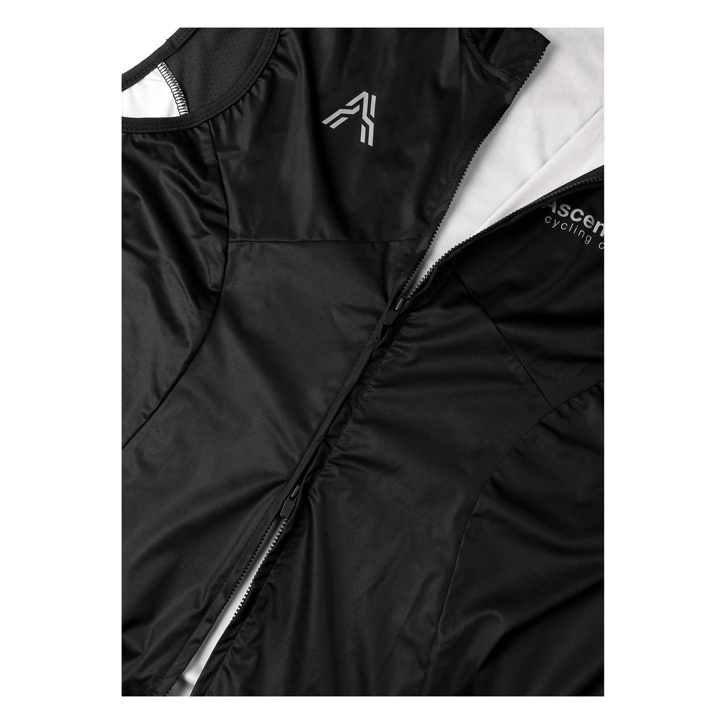 Leggera Team Vest Sustainable Cycling Wind Vest New Generation from Ascender Cycling Club Zürich Switzerland Full Hidden Two-Way Zipper Presentation Front