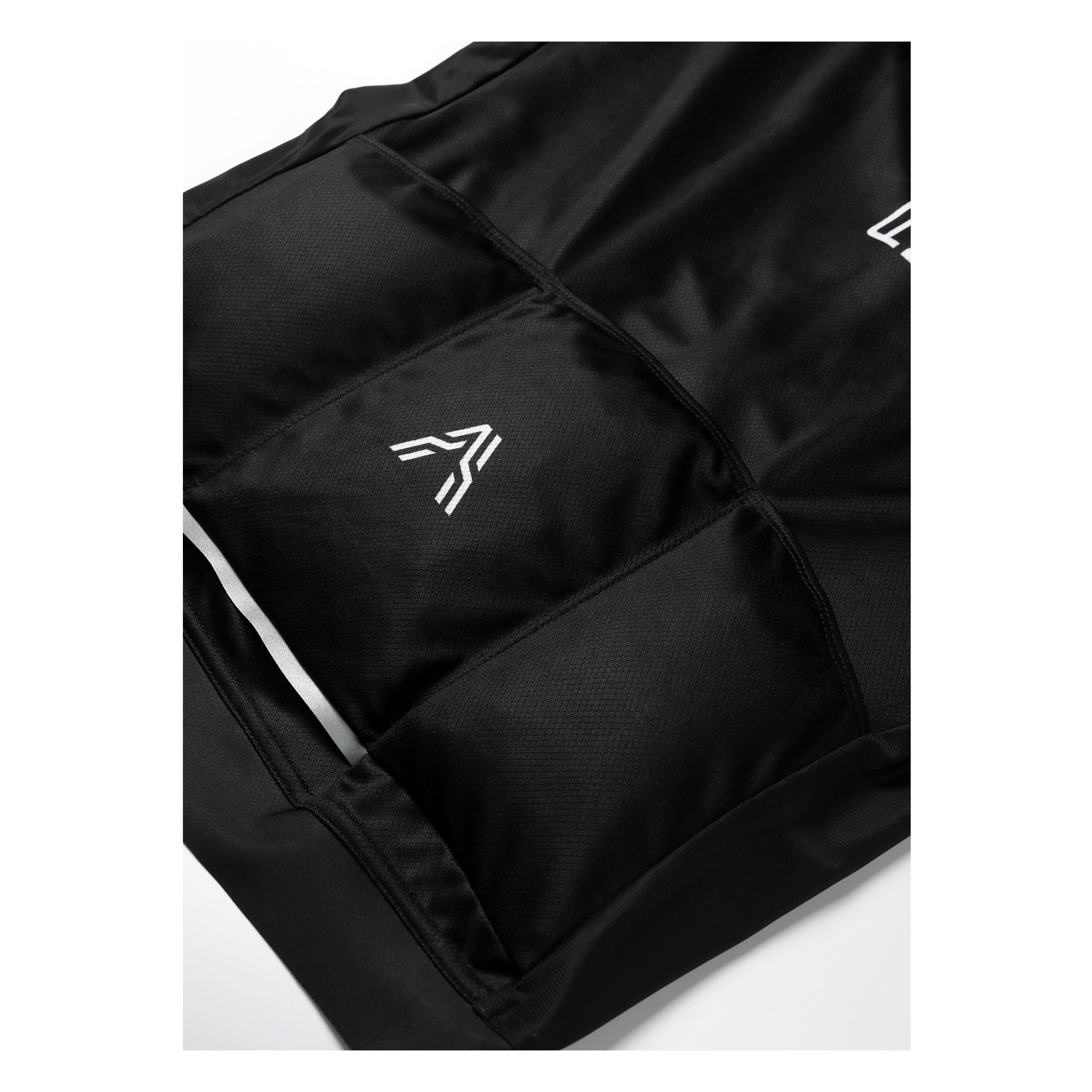 Supernova Sustainable Short Sleeves Cycling Jersey Black from Ascender Cycling Club Zürich Switzerland Three Back Pockets View with Reflective Tag