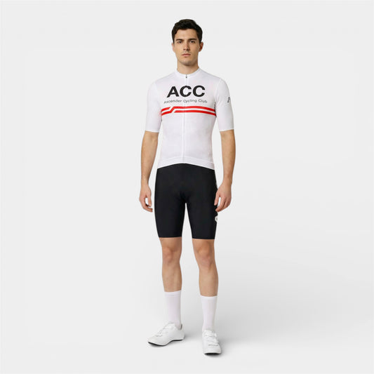 ACC Stellar sustainable short sleeve jersey on model front view made of Italian fabric 