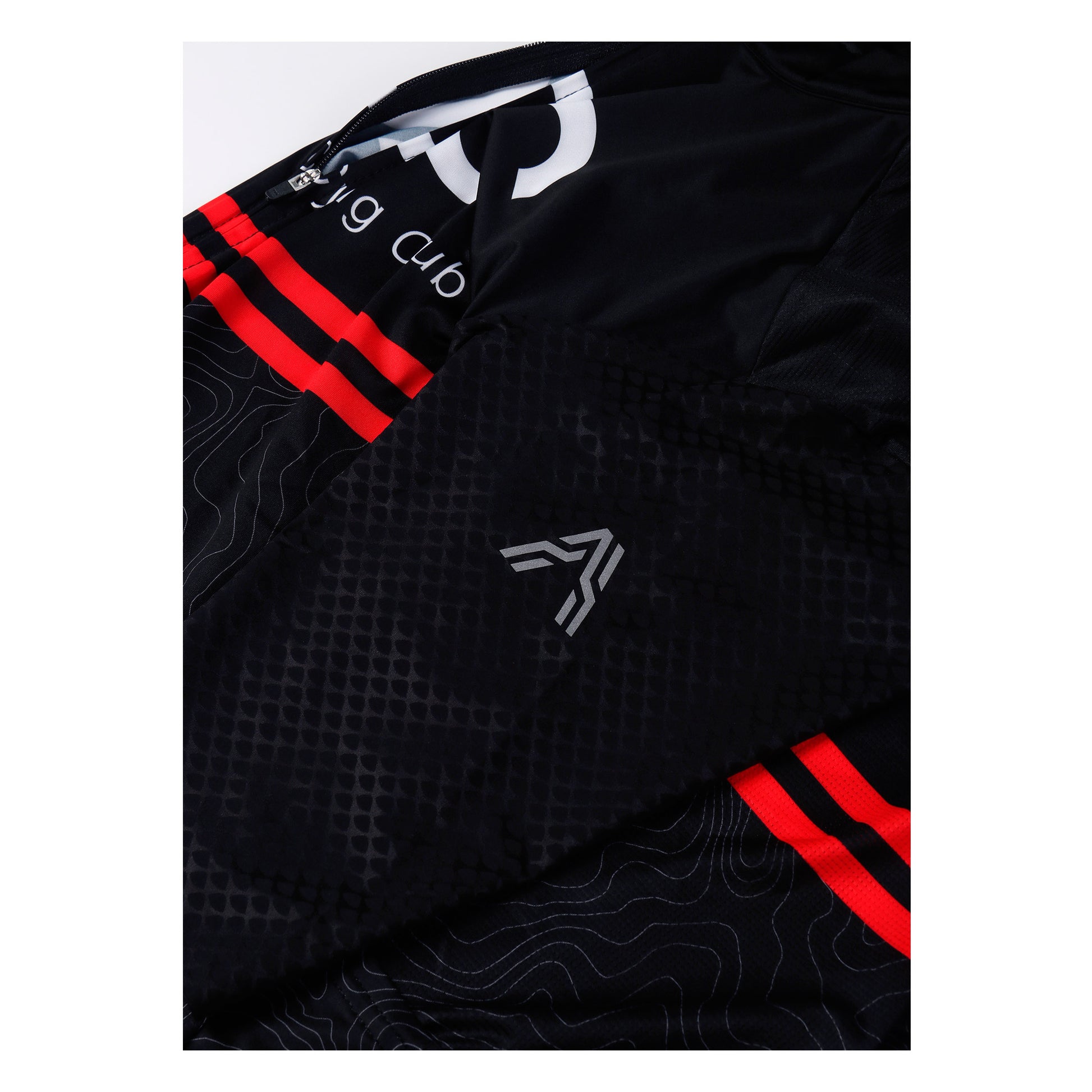 ACC Stellar sustainable cycling short sleeve jersey race cut from Ascender Cycling Club Zürich Switzerland Presentation Aerodynamic in Details from Sleeves with Reflective Monogram Logo