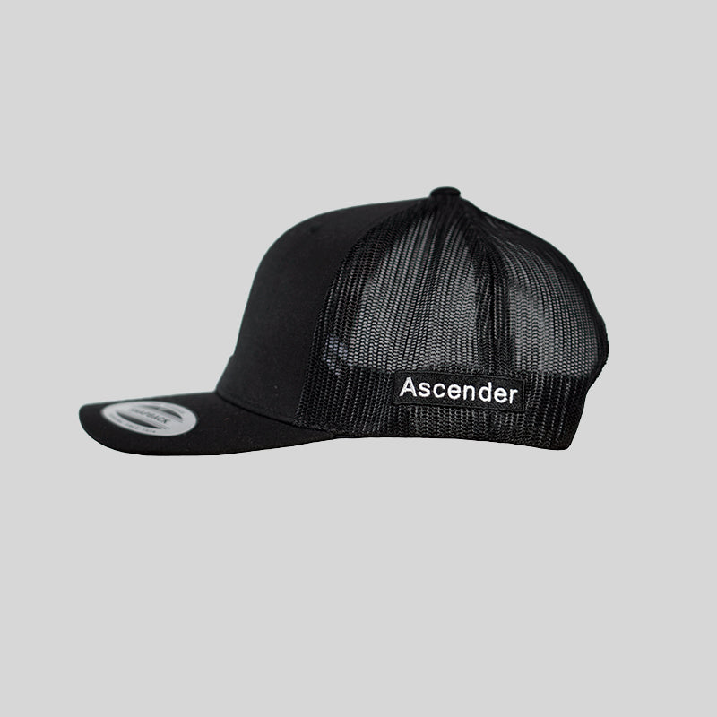 Broderie Retro Trucker Cap Black by Ascender Cycling Club Zürich Switzerland Vue latérale