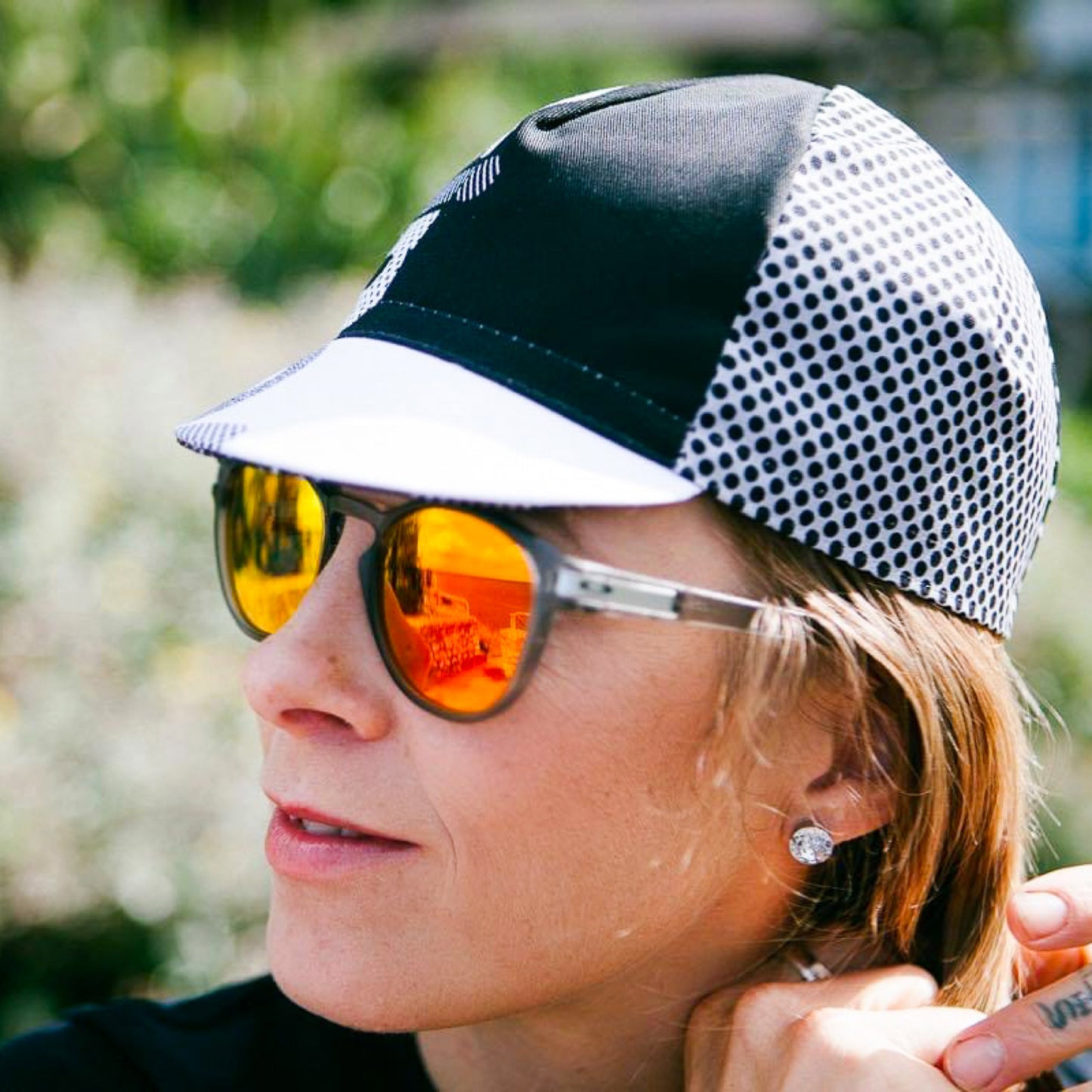 Cinelli Optical Cycling Cap White Disponible à Ascender Cycling Club Zürich Switzerland Live Front Side View 