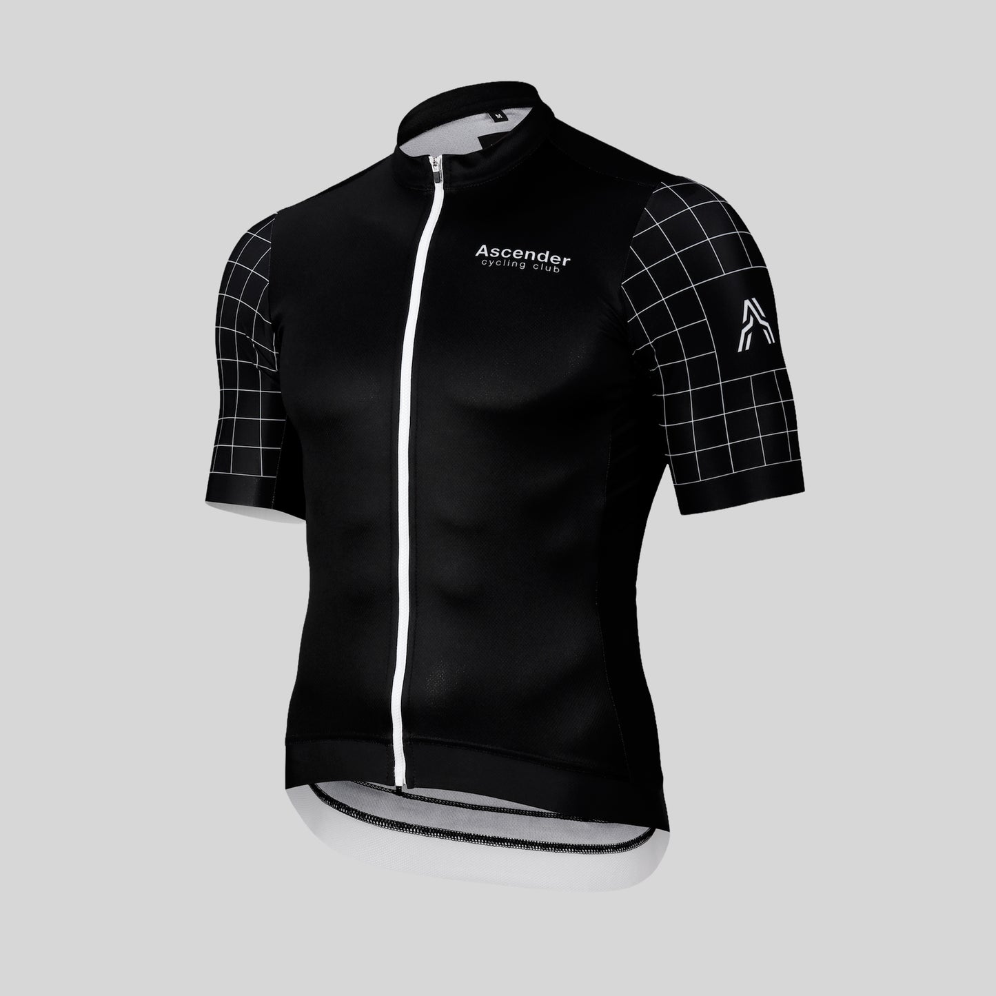Supernova Sustainable Short Sleeves Cycling Jersey Black from Ascender Cycling Club Zürich Switzerland Front Sided View
