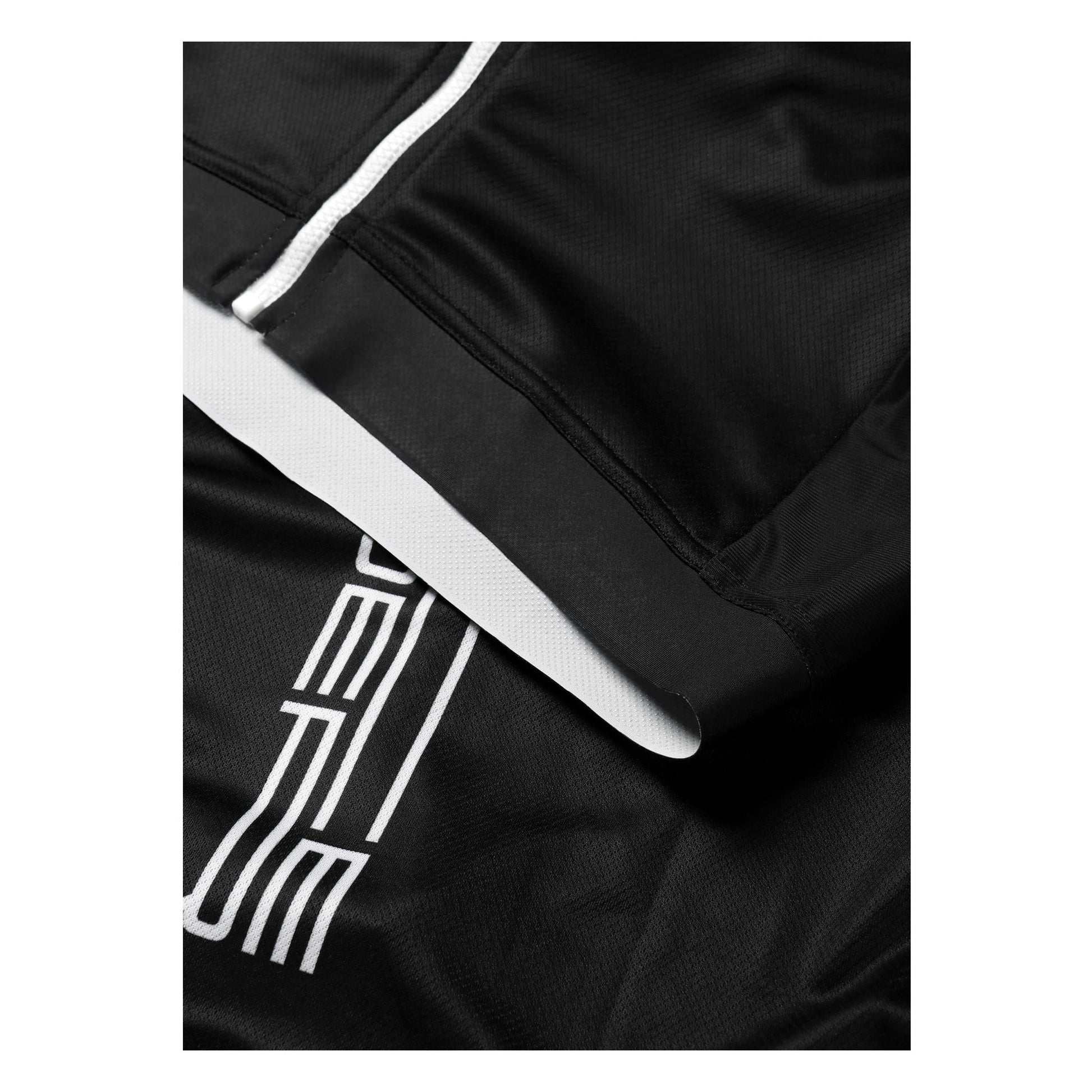 Supernova Sustainable Short Sleeves Cycling Jersey Black from Ascender Cycling Club Zürich Switzerland Silicon Injected Waist Power Band View
